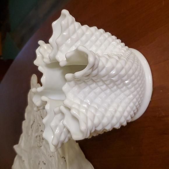Vintage waffle milk glass rose bowl
